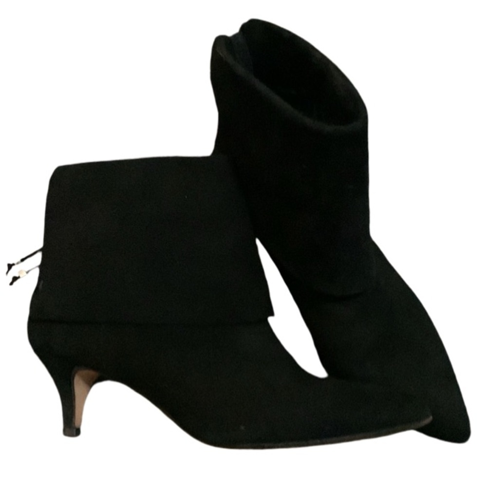 Vero Cuoio butter suede ankle boot. Size 38 7.5 womens